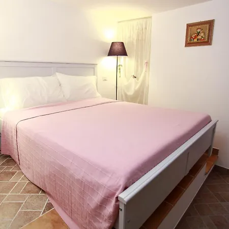 B&B Dell' Artista-2